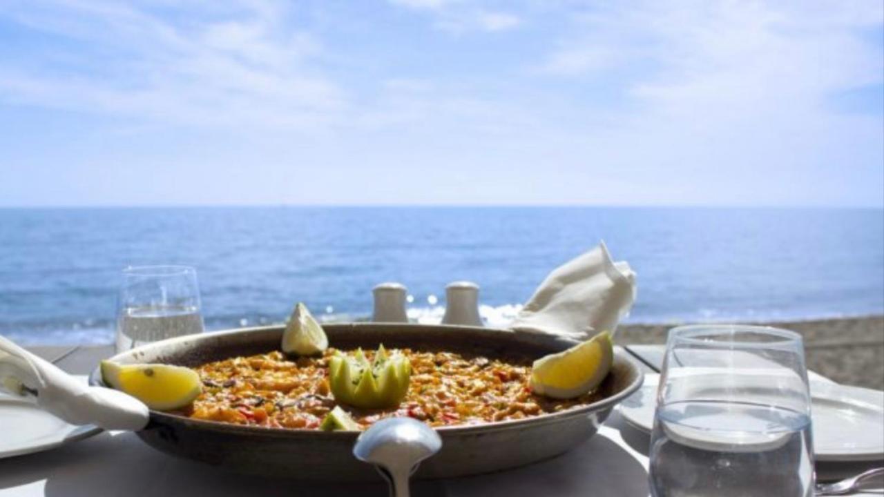 Marbella Beachfront - Beachside Apartment With Stunning Sea Views Dış mekan fotoğraf