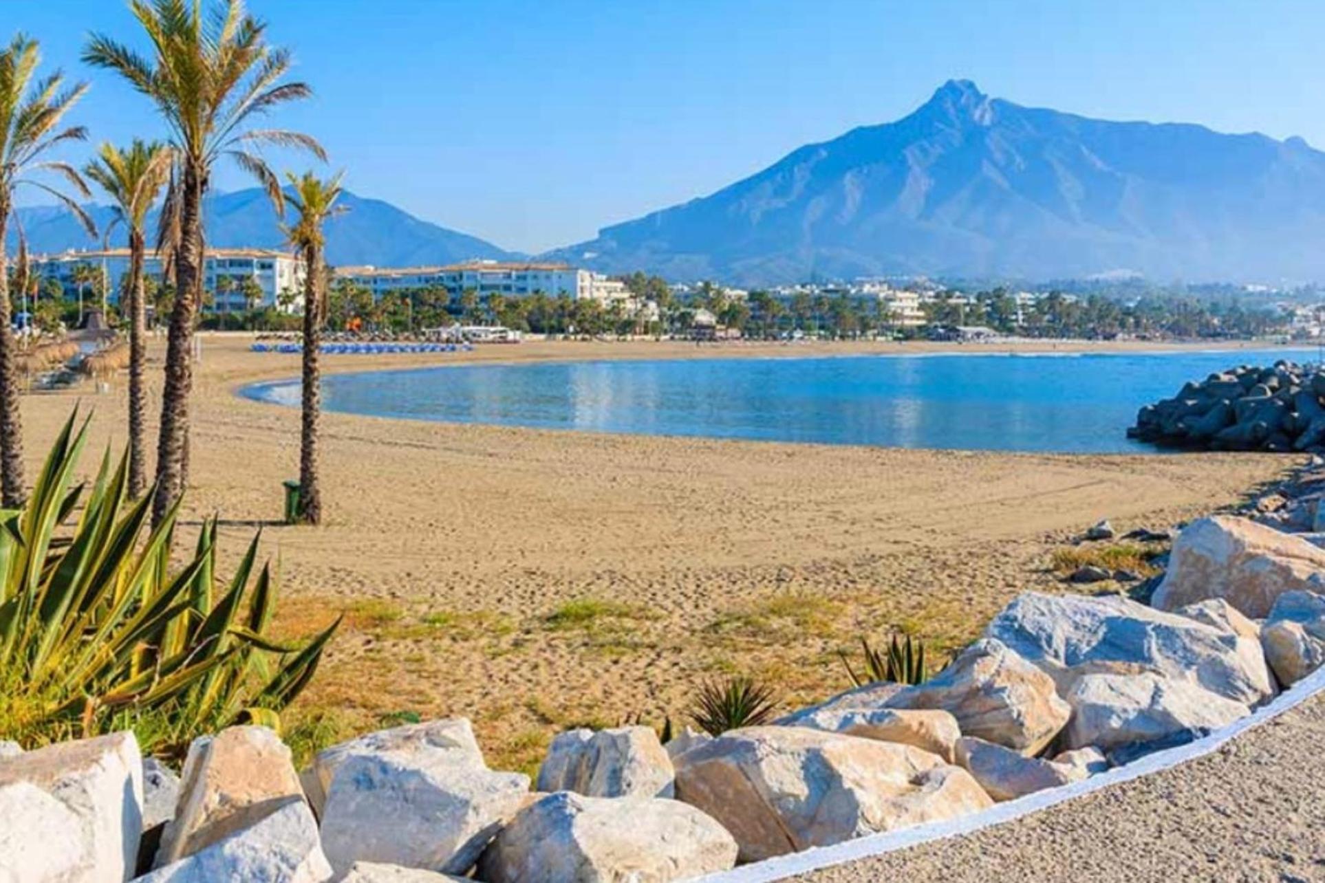 Marbella Beachfront - Beachside Apartment With Stunning Sea Views Dış mekan fotoğraf