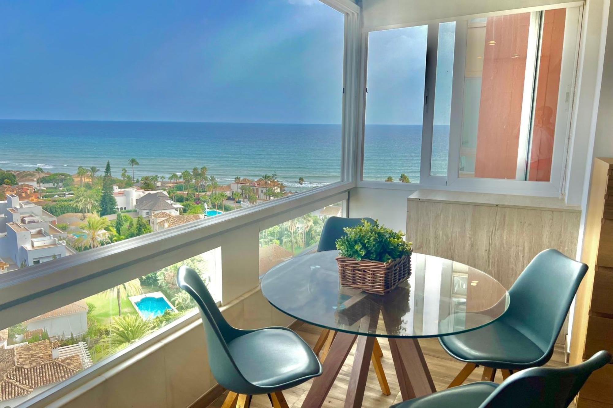 Marbella Beachfront - Beachside Apartment With Stunning Sea Views Dış mekan fotoğraf